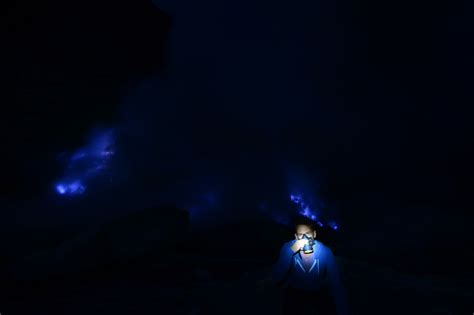 The Dark Secret of Kawah Ijen, Indonesia’s “Blue Fire” Volcano