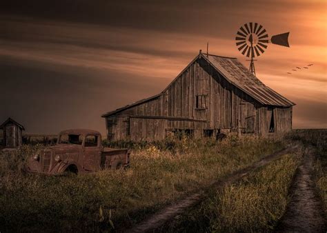 Pin by Barbara Hostetter on Barns | Rustic scene, Country barns, Rustic ...