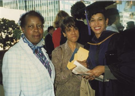 PHOTO Kamala Harris Graduation Picture With Her Parents