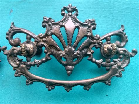 Victorian Drawer Pulls 3 - Etsy