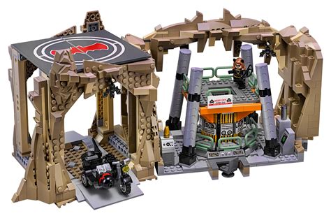 LEGO goes full retro with 76052 Batman™ Classic TV Series – Batcave ...