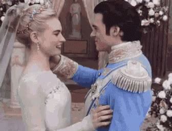 Kiss Cinderella GIF - Kiss Cinderella Wedding - Discover & Share GIFs