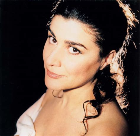 Cecilia Bartoli (Mezzo-soprano) - Short Biography