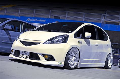 Honda Fit | AutoCustom