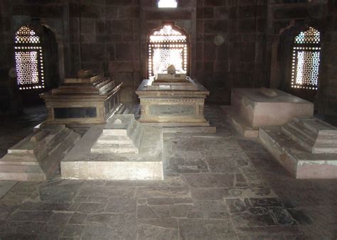 Humayun’s Tomb – The first example of Mughal Architecture: - The Mental Club