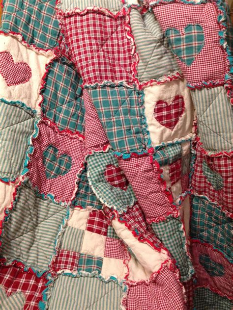 Homespun and Cotton Rag Quilt Flannel Backed Very Large Throw size Beautiful Primitive Looking ...