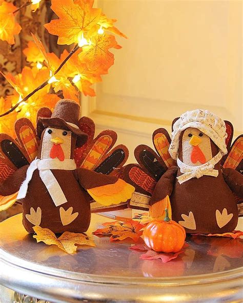 16 Best Turkey Decorations for Thanksgiving 2023