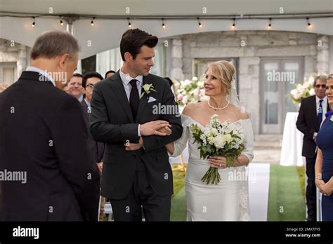 THE WEDDING VEIL EXPECTATIONS, center, from left: Kevin McGarry, Karen ...