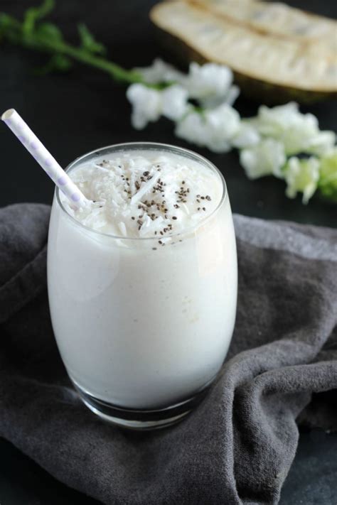 Soursop Coconut Smoothie | Garden in the Kitchen