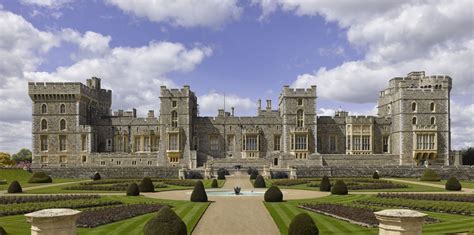 Man arrested with crossbow at Windsor Castle wanted to kill Queen ...