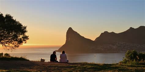 The best place to watch a Cape Town Sunset for couples | Hike Addicts