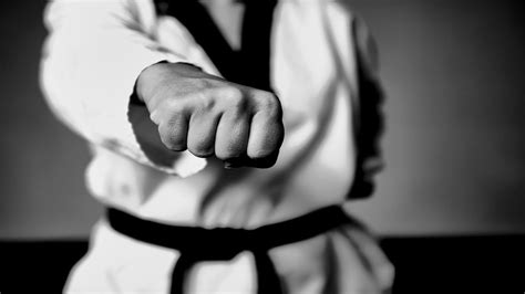 HOW TO SET UP A MARTIAL ARTS TRAINING CENTER - Hayzed Magazine