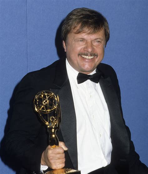 John Karlen, 'Cagney & Lacey' Emmy Winner, Dead at 86 | ExtraTV.com