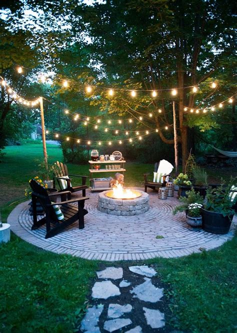 10 Backyard Lighting Ideas for Your Home