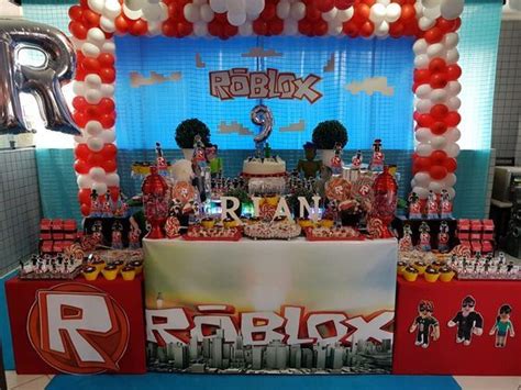 Ideas para organizar una Fiesta de Roblox, decoración de mesas de postres con t… | Fiestas de ...