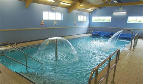 Hydrotherapy Pools Gallery | Hydrotherapy pool, Pool, Hydrotherapy