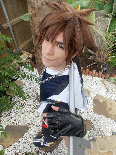 Kingdom Hearts - Sora Cosplay II by NipahCos on DeviantArt