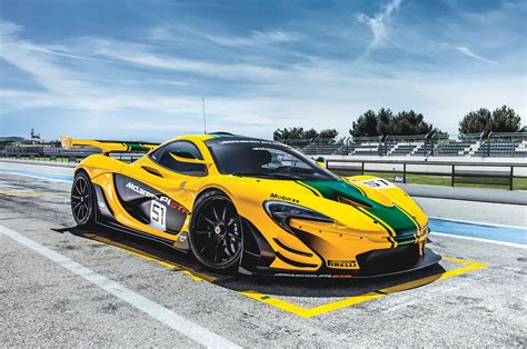 A Blistering First Drive in the McLaren P1 GTR