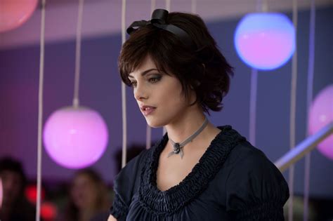 Image - Eclipse-Movie-Stills-alice-cullen-13625623-2500-1663.jpg | Twilight Saga Wiki | FANDOM ...