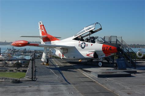 T-2 Buckeye US Navy Jet Trainer |navy pictures gallery