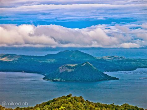 Weekend Getaway: Hiking Taal Volcano | Miked's Travel PH