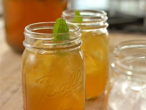 Sweet Tea Lemonade Recipe | Ree Drummond | Food Network