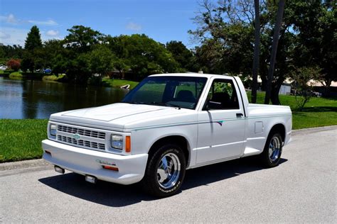 1992 CHEVROLET S10 CUSTOM PICKUP - Front 3/4 - 231949