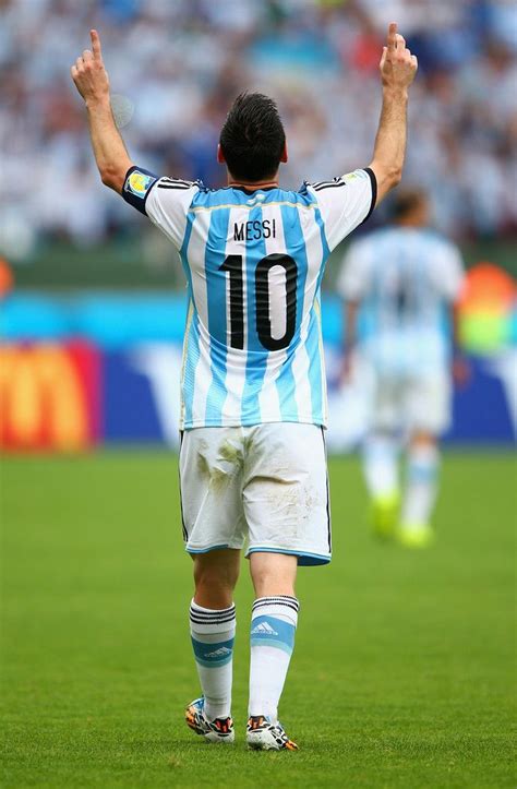 Lionel Messi Photostream | Lionel messi, Messi photos, Soccer players