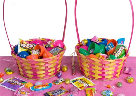 Bulk Hunt Solid Plastic Easter Eggs, Filled With Candy Chocolate - 25 Eggs | eBay