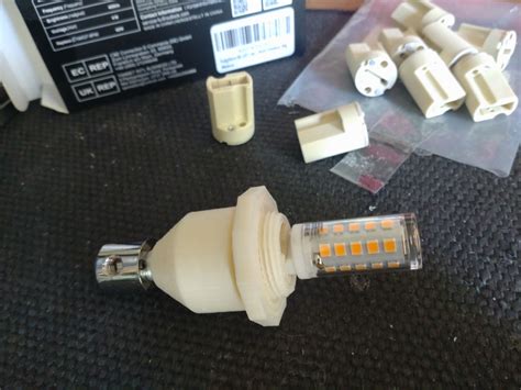 G9 LED bulb socket holder, with thread for lampshade by Andreagattonero | Download free STL ...