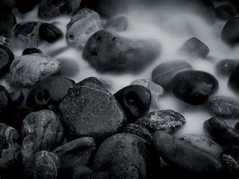 Black Rocks Wallpapers - Top Free Black Rocks Backgrounds - WallpaperAccess