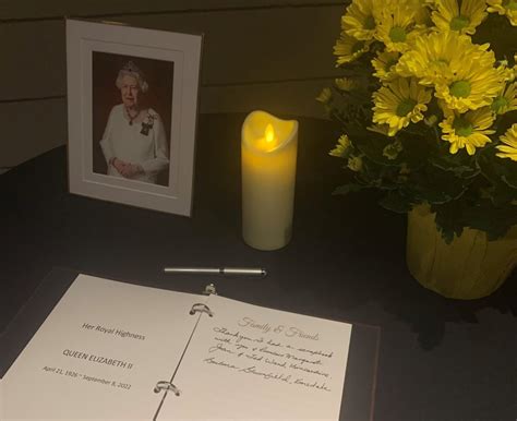 Huntsville Offers Book Of Condolences To Royal Family - muskoka411.com