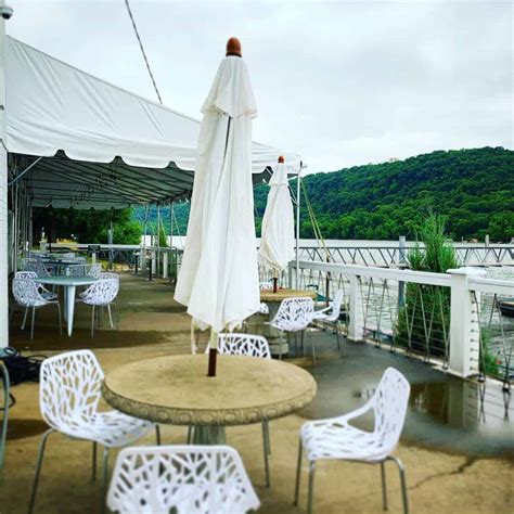 10 Restaurants with Amazing Views and Outdoor Seating