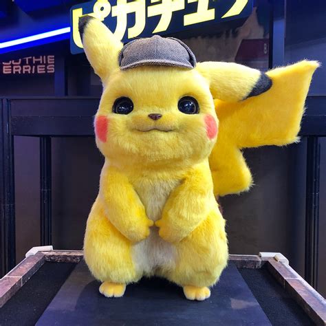 Realistic life-size POKÉMON Detective Pikachu movie plush revealed for ...