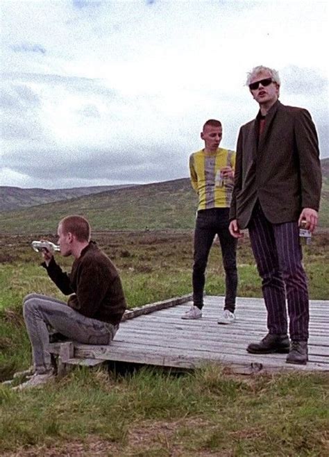 Dissecting the visual legacy of Trainspotting | Trainspotting, Sick boy ...