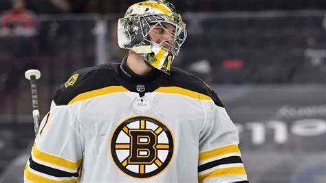 Jeremy Swayman's stellar debut highlights Bruins' bright future in net | RSN