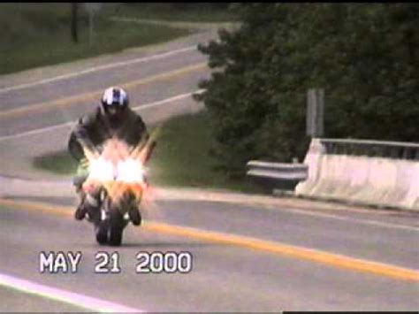 Yamaha R1 Wheelies (practice) part 1 - YouTube