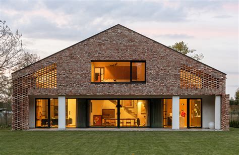 Old Brick New House / Wrzeszcz Architekci | ArchDaily