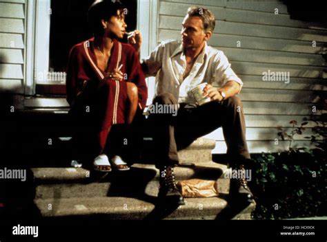 MONSTER'S BALL, Halle Berry, Billy Bob Thornton, 2001 Stock Photo - Alamy