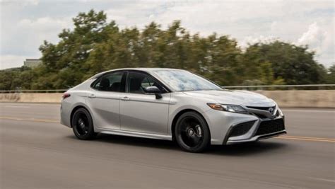 How Long Do Toyota Camry Hybrids Last? (12 Important Facts) - Engine Patrol