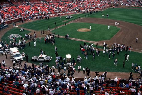 This Day in Baseball History: The Loma Prieta Earthquake disrupts Game ...