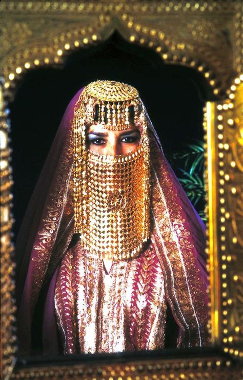 Saudi Arabia Once the traditional bridal attire with Saudi gold and ...