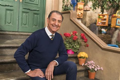 Emilio Delgado, Luis on ‘Sesame Street’ for 45 years, dies at 81 - National | Globalnews.ca