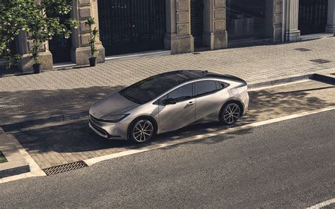 2023 Toyota Prius Redesigned to Shine Even Brighter - The Car Guide