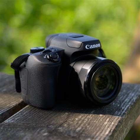 Canon PowerShot SX70 HS Review: A Solid Superzoom Camera