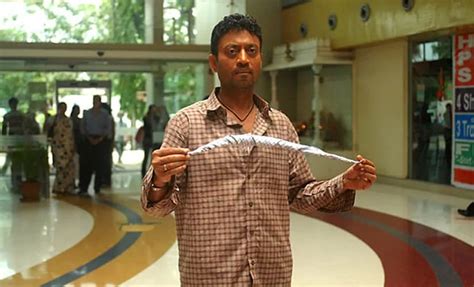 10 Memorable Movie Scenes By Irrfan Khan Which Shows His Masterclass In ...