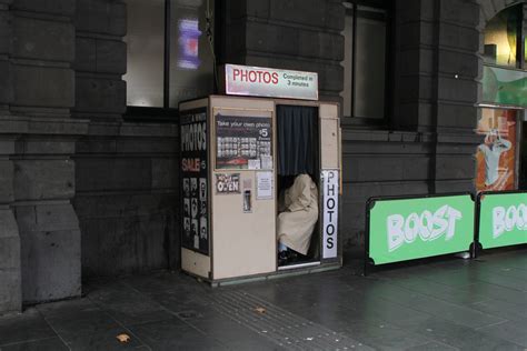 New home found for the Flinders Street Station photo booth - Wongm's ...