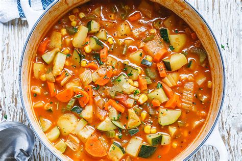 Vegetable Soup Recipe – Homemade Vegetable Soup — Eatwell101