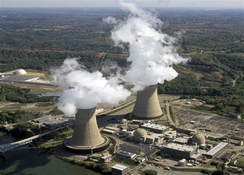 Photos: Evaporation - Cooling Towers at a Nuclear Power Plant, USGS Water Science School