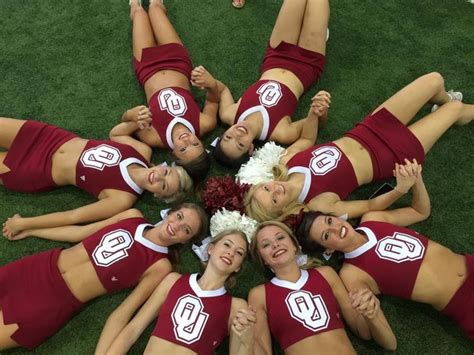 28 best Oklahoma Sooners Cheerleaders images on Pinterest | チアガール, スポーツ